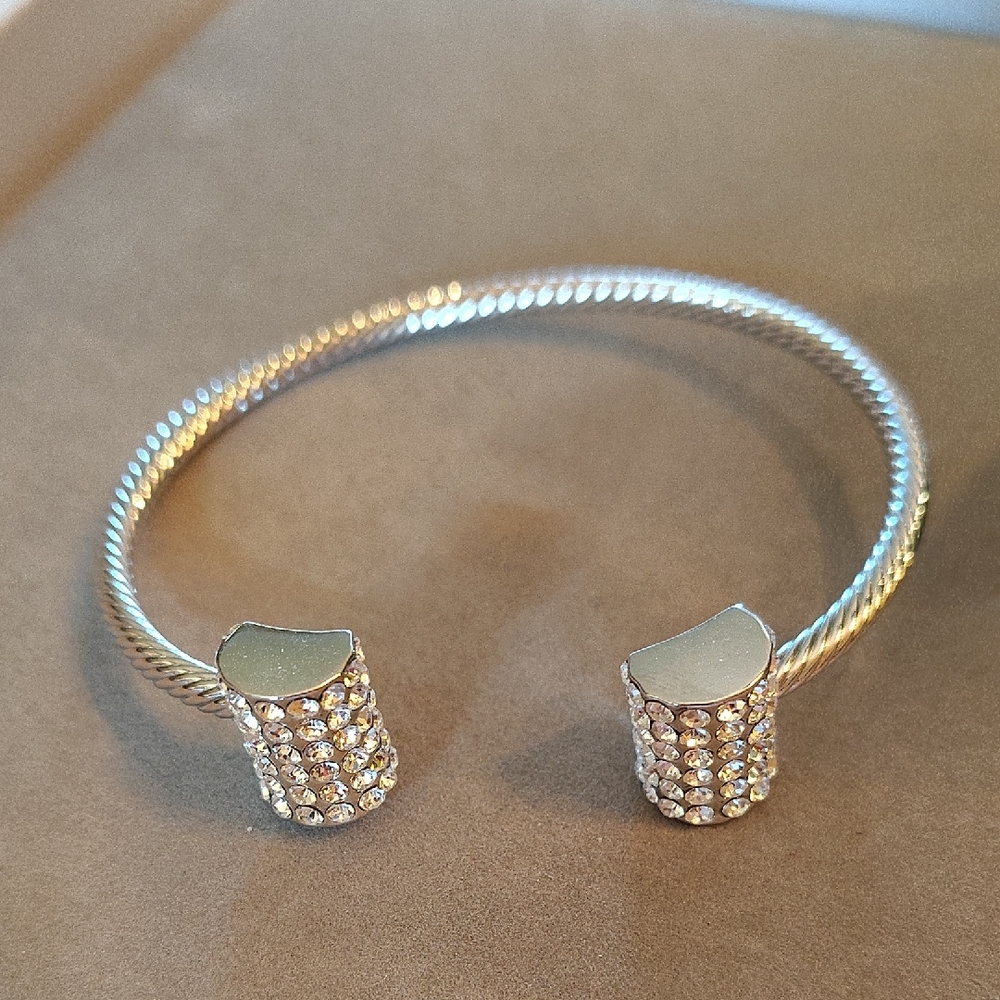Elegant Silver Empire Bracelet Women's Bracelet